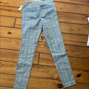 Old Navy Pixie Ankle Pants